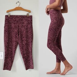Athleta Salutation Stash Pocket II Printed 7/8 Leggings Size 2X